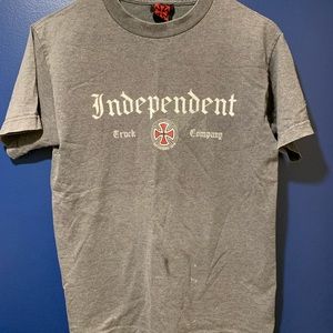 Mens small Independent Truck Company skateboarding shirt